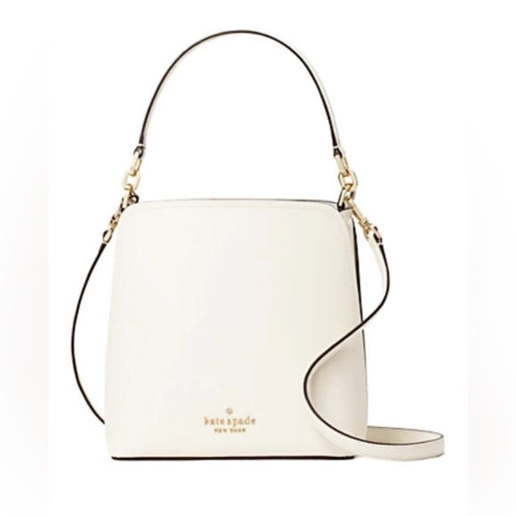 kate spade Handbags - Kate Spade Darcy Small Bucket